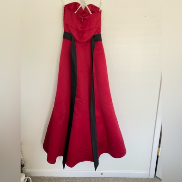 Saison Blanche Bridesmaid Formal Cocktail Prom Party Dress Gown Red Size 2 Bow - Picture 3 of 16